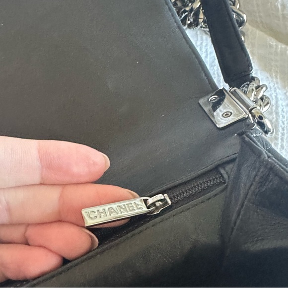 🦄 Rare 🦄 Chanel Boy Flap Bag - Picture 14 of 16
